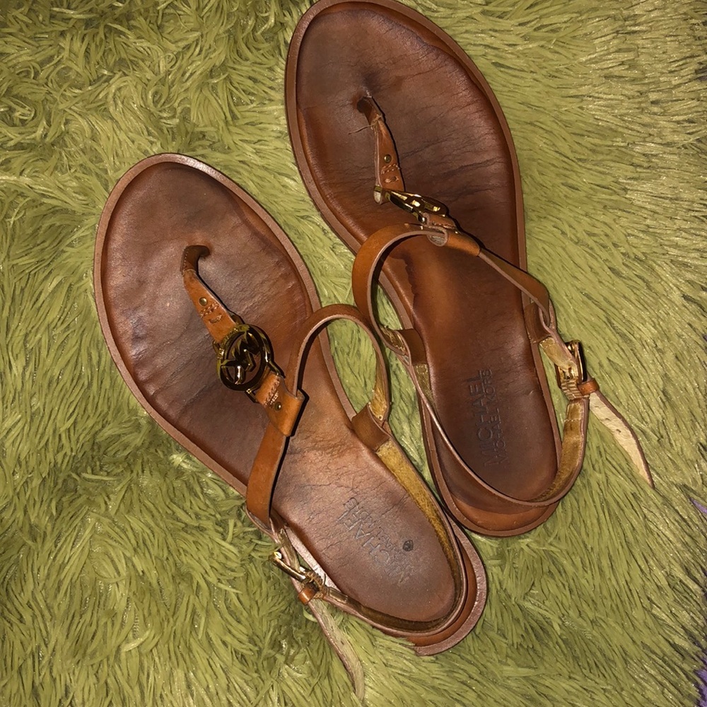 Micheal kors leather sandals